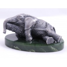 Статуэтка "Отдыхающий слоник", серебрение